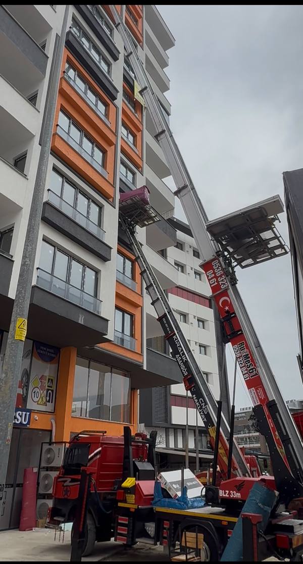 Ru&Mes61 Nakliyat — Yüksek katlı binada asansörlü transfer